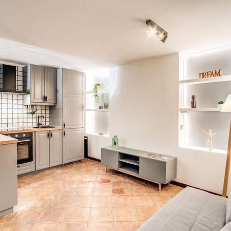 Appartamento Fresh House Doria Pamphili Roma Esterno foto